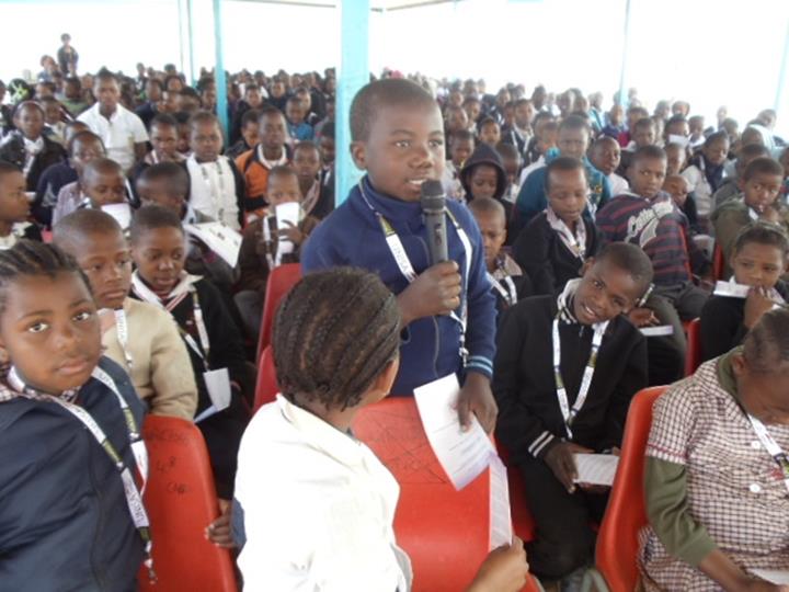 Pupil responding to facilitator questions